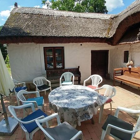 Szigligeti Nadfedeles Villa ภายนอก รูปภาพ